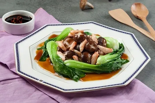 Hình ảnh Nấm đông cô xào cải thìa
