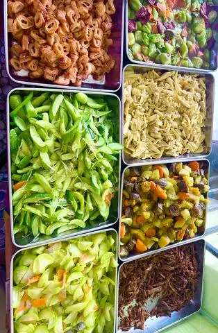 Hình ảnh Món kho ( măng, củ Cải, cải chua)