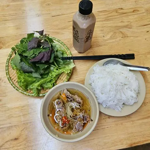 Hình ảnh Combo Bún Chả + Trà Sữa Thạch Cà Phê (nhà làm)