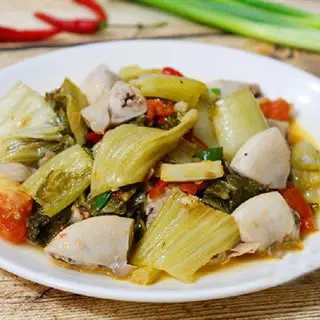 Hình ảnh dồi trường xào cải chua
