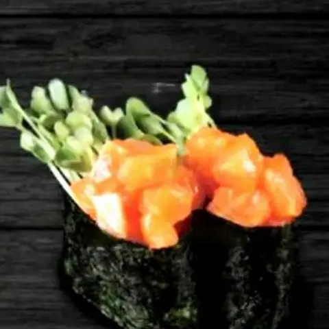 Hình ảnh Spicy salmon