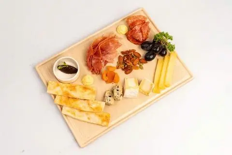 Hình ảnh Fine cured meat - cheese board