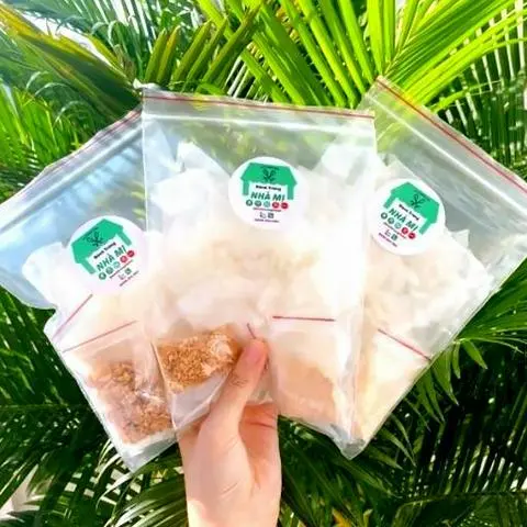 Hình ảnh Bánh phơi sương muối nhuyễn sate Gà Giòn