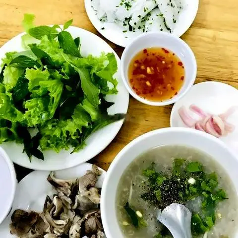 Hình ảnh Cháo Lòng Bánh Hỏi Bình Định