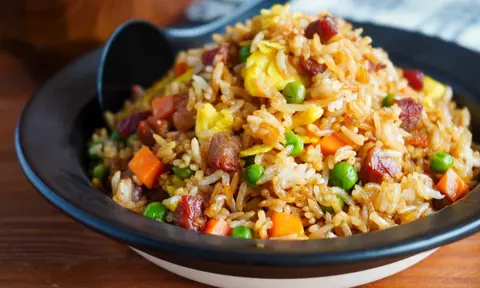 Hình ảnh Cơm chiên dương châu