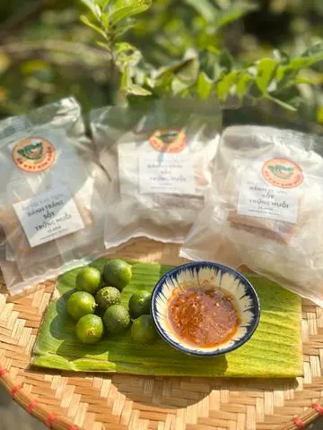 Hình ảnh BÁNH TRÁNG TRỨNG MUỐI