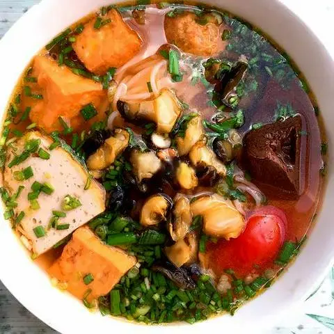 Hình ảnh Bún riêu cua - ốc-chả