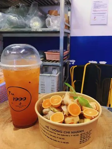 Hình ảnh Chân Gà Mix Trứng Non Phần Nhỏ + Trà Tắc Xí Muội Thái Lan
