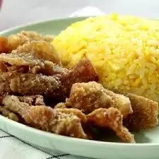Hình ảnh Cơm chiên da gà giòn