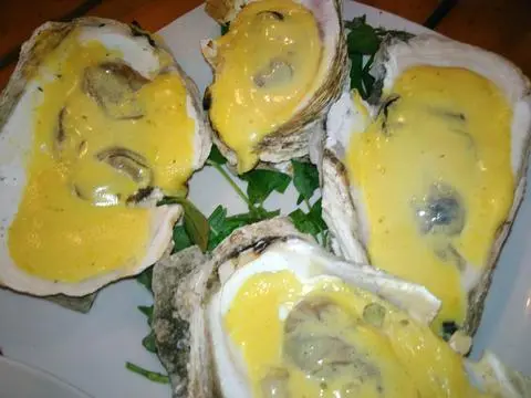 Hình ảnh Hào Nướng Phô Mai ( Zise Đại ) / 1 Con.
