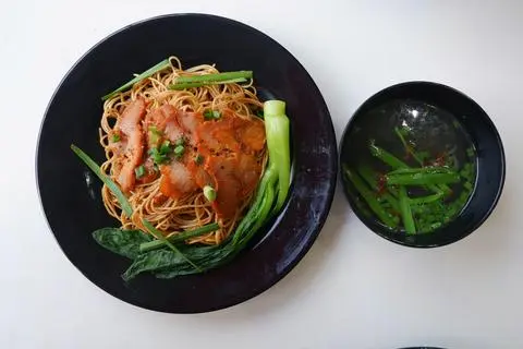 Hình ảnh Mì xá xíu