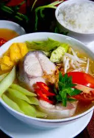Hình ảnh Canh chua cá lăng (không kèm cơm)