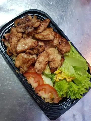 Hình ảnh Ức gà áp chảo