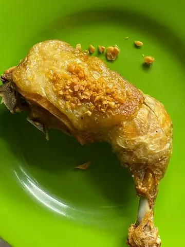 Hình ảnh Đùi Gà Góc Tư Thêm