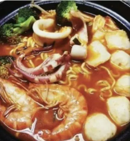 Hình ảnh Mì hải sản 