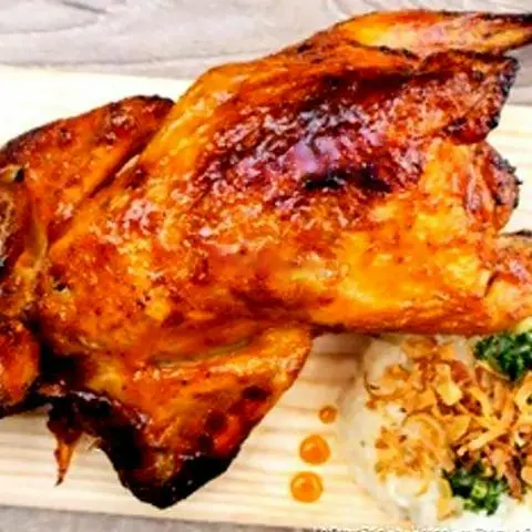 Hình ảnh Gà nướng lu
