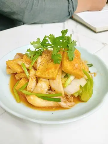 Hình ảnh Rau Nấm Xào Đậu Hũ 