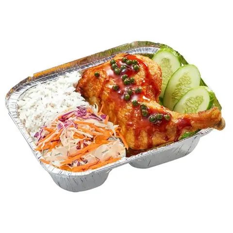 Hình ảnh Cơm gà sốt tiêu xanh (Đùi góc tư)