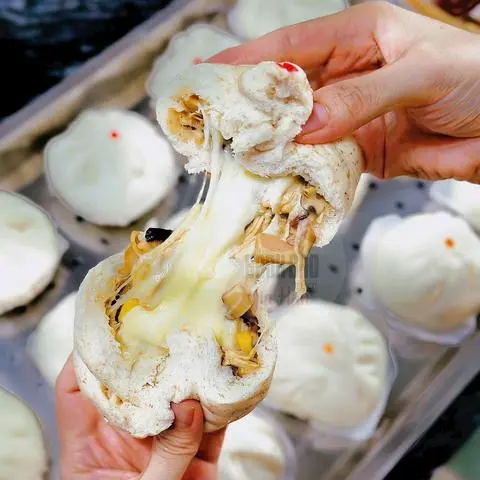 Hình ảnh Bánh Bao Tươi Cám Gạo Phomai