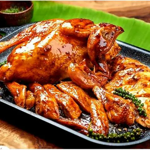 Hình ảnh Gà nướng sốt tiêu đen
