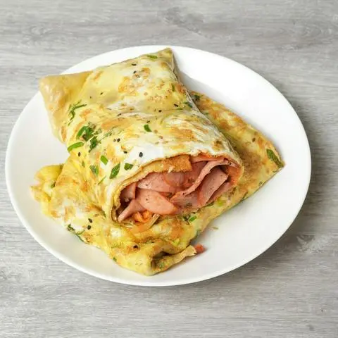 Hình ảnh Crepe Xúc Xích Phomai