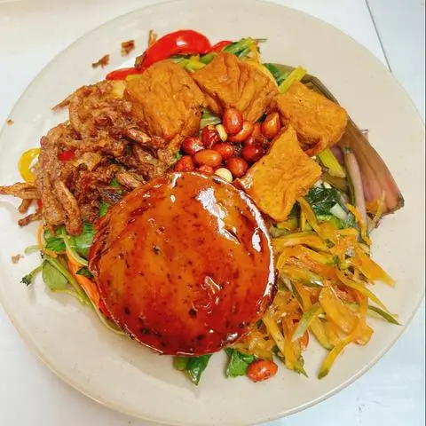 Hình ảnh Cơm Rau+Chả Kho