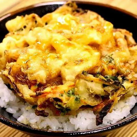 Hình ảnh Cup cơm tempura rau củ sốt okomayo