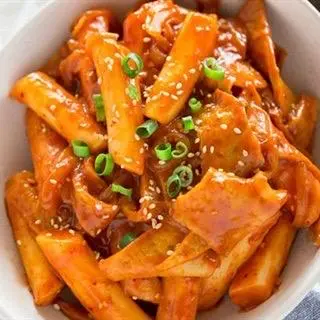 Hình ảnh Hải sản tokpokki sốt HQ Mozzarella