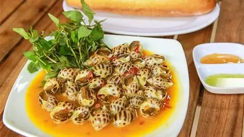 Hình ảnh Ốc hương sốt bơ cay