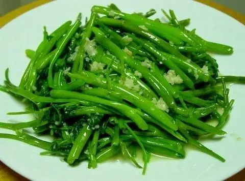 Hình ảnh Rau muống xào chao