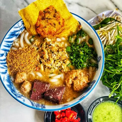 Hình ảnh Bánh Canh Dì Sáu - Tô Muối Ghẹ Truyền Thống