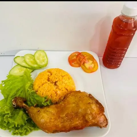 Hình ảnh Cơm Gà Sốt Xí Muội Lớn + Sâm Nhà Nấu 
