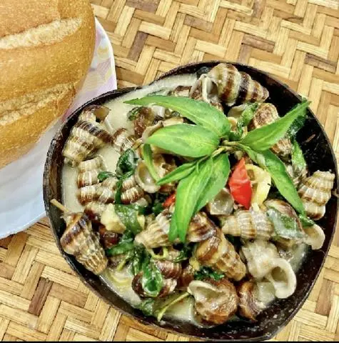 Hình ảnh Ốc len xào dừa 