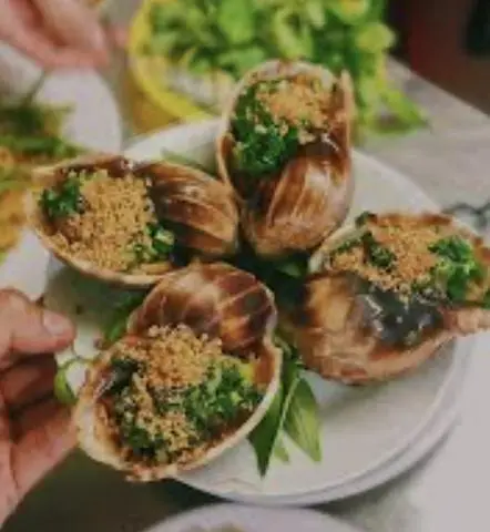 Hình ảnh Ốc khế nướng muối tiêu xanh 