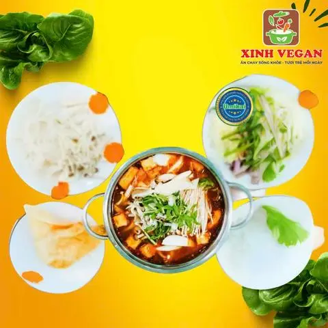 Hình ảnh Lẩu thái chua cay 3 người