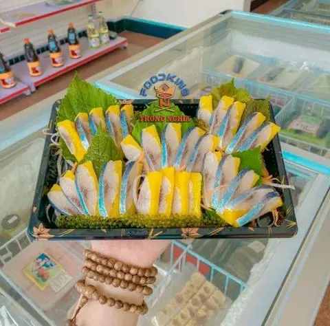 Hình ảnh Sashimi cá trích ép trứng vàng 160g
