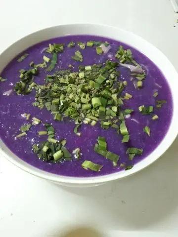 Hình ảnh Canh khoai mỡ với nấm