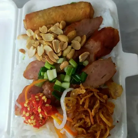Hình ảnh Bánh Hỏi Nem Nướng - Chả Giò