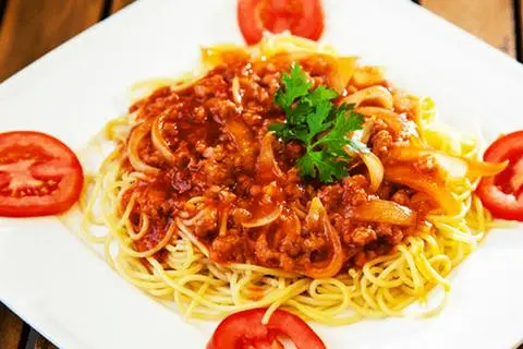 Hình ảnh Mì ý xào bò
