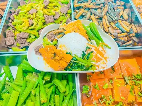 Hình ảnh cơm đậu hũ ki non