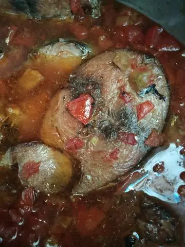 Hình ảnh cá ngừ kho thơm 