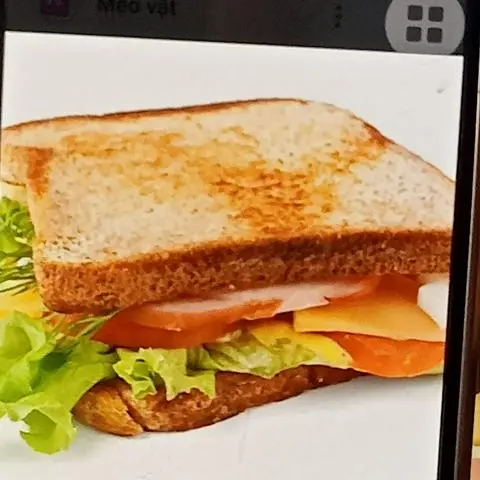 Hình ảnh sandwich  trứng  xúc Xích xông khói
