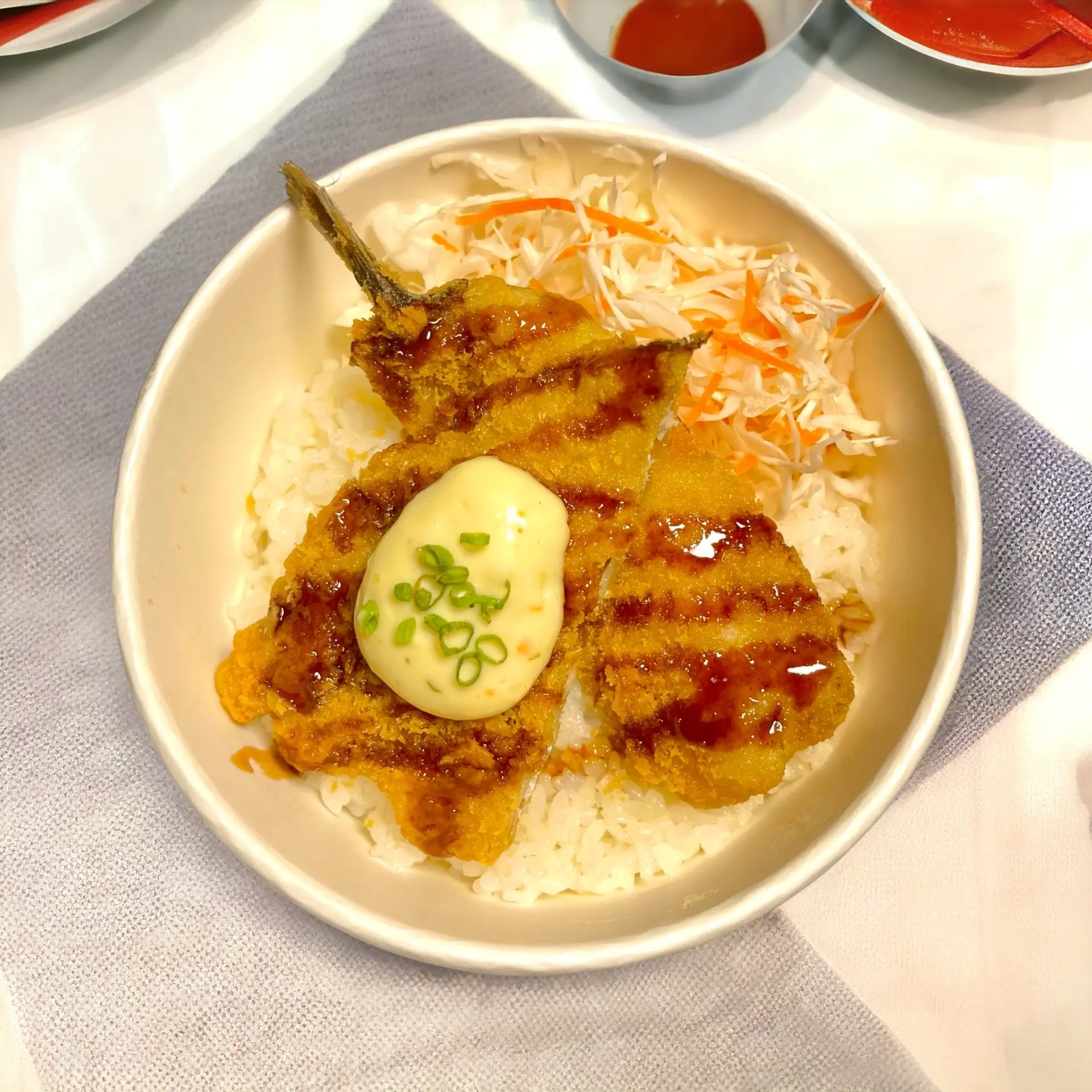 Hình ảnh Cơm Cá Sòng (Ma Aji) Chiên Xù 