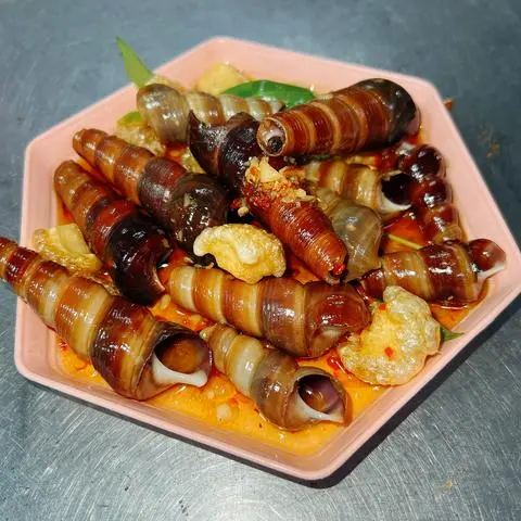 Hình ảnh Ốc Đinh xào