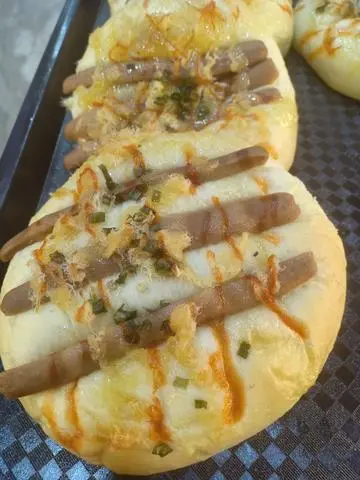 Hình ảnh Bánh xúc xích