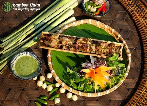 Hình ảnh Heo nướng Ê đê