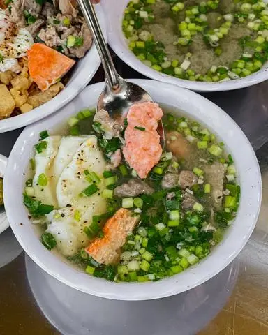 Hình ảnh Mì trộn bò tôm 