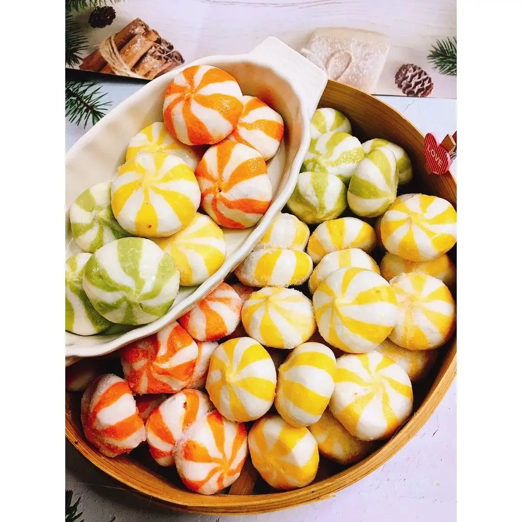 Hình ảnh Bánh bao trứng nhím 3 viên