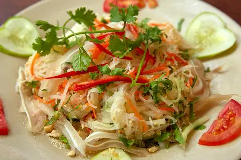 Hình ảnh Nộm su hào tai heo