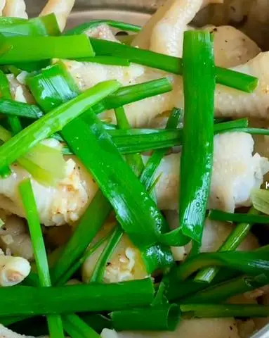 Hình ảnh chân gà hấp Mắm nhỉ 